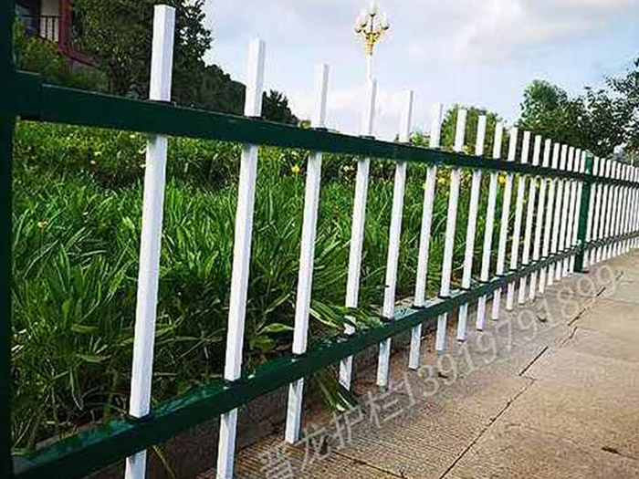 公路草坪护栏